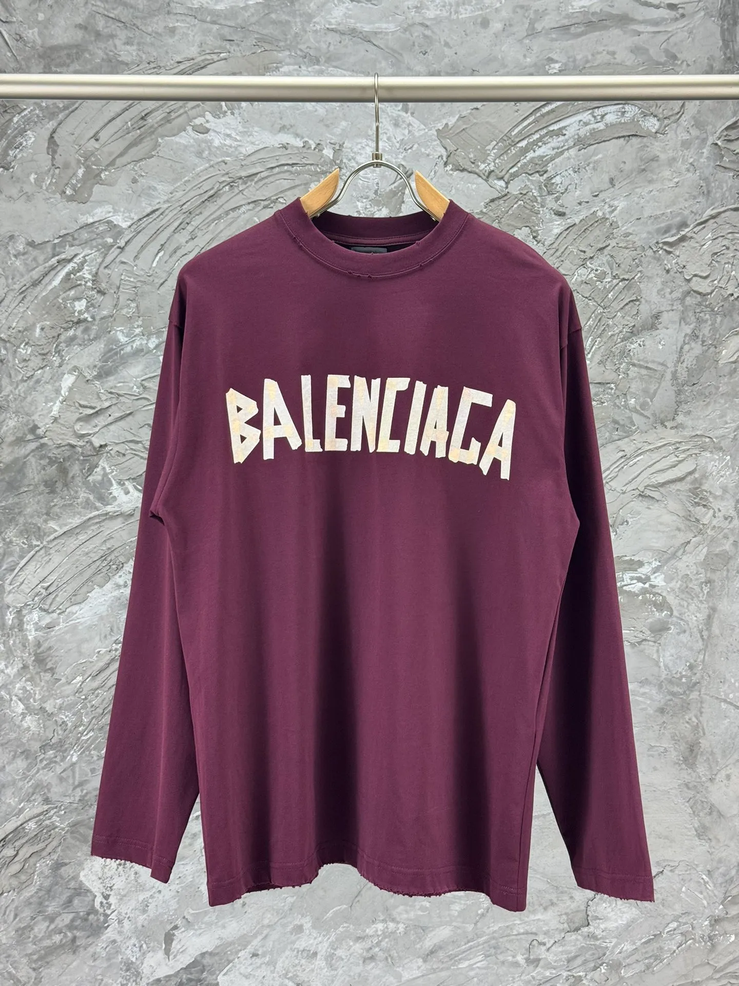 BALENCI*GA Series . 280g * 1 1 . . + . .os Same Style -Color：Cream White Green Blue -SIZE：XS S M L 8602#